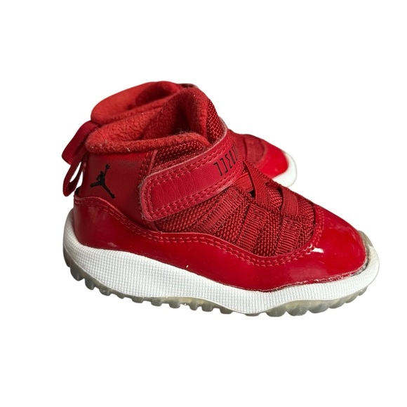 Nike Air Jordan 11 Retro ‘Win Like 96’ Toddler Size 4C Red Sneakers 378040-623 - Picture 3 of 6